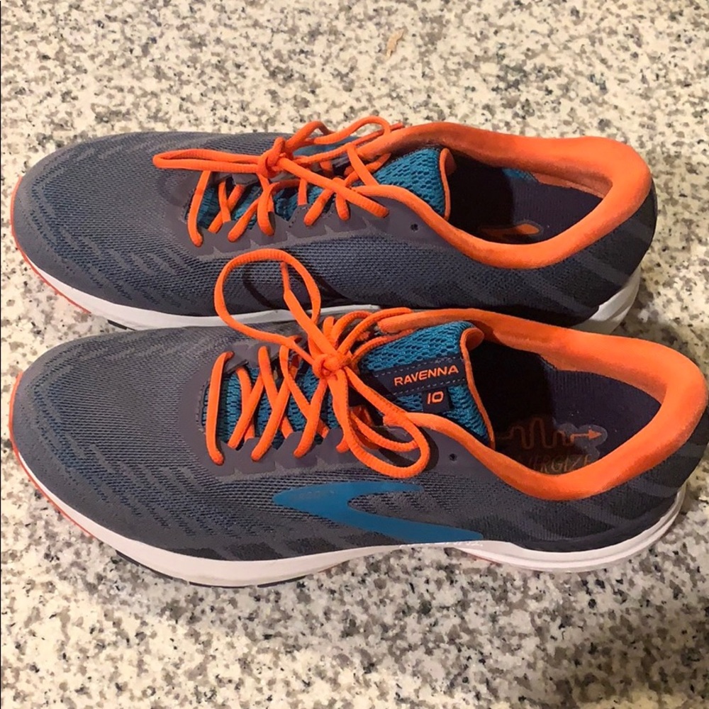 Brooks Ravenna 10 Men’s Sneaker